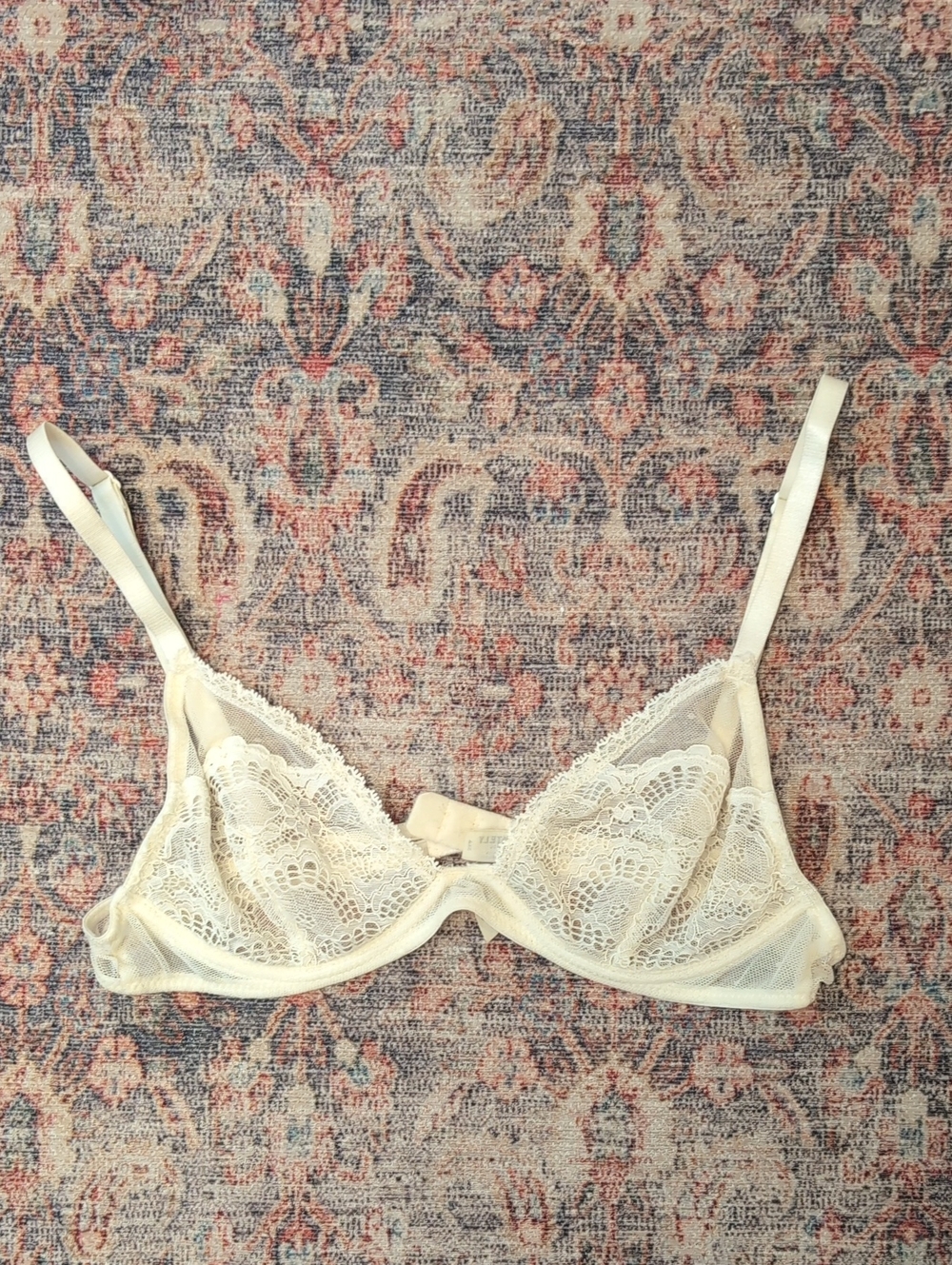 Intimately By Free People Cream Lace Underwire Bra 34A